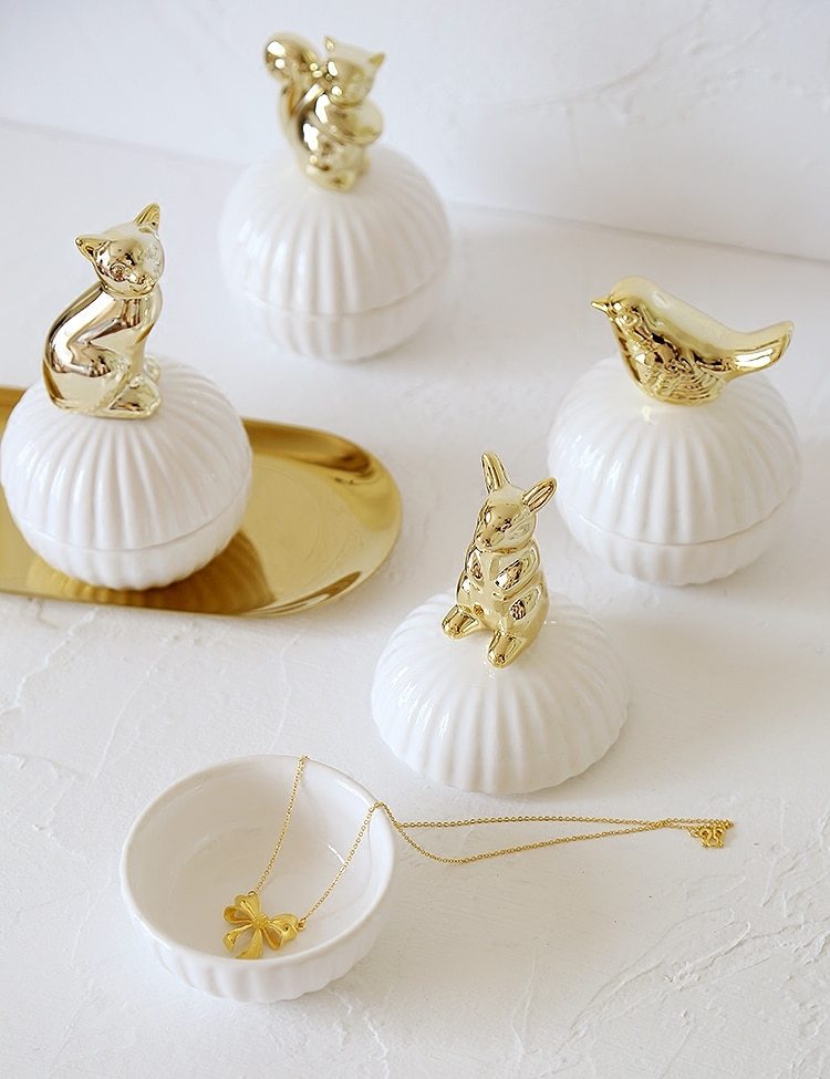 Animal figurine jewellery box