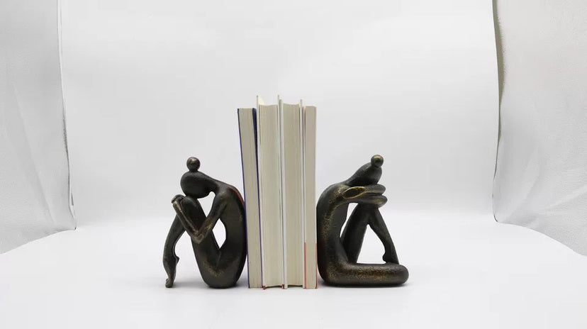 Thinker Bookstore Yoga Girl Table Decoration